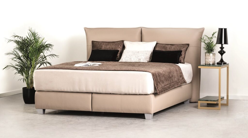 Moderní kožená postel FOGY 180