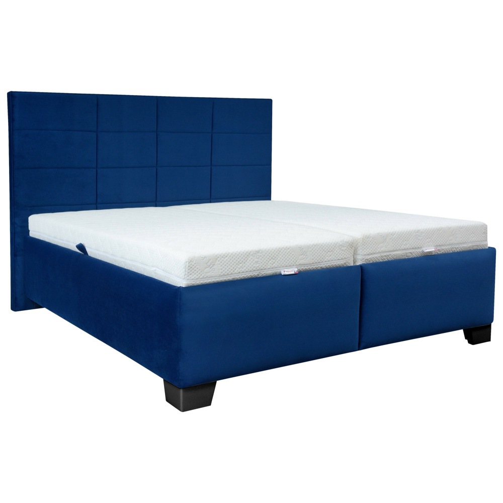 Nápadná postel OLYMPIA byla vyrobena s plochou lůžka cca 180 x 200 cm (Š x D) a s celkovými rozměry cca 202 x 137 x 216 cm (Š x V x H). Ozdobné