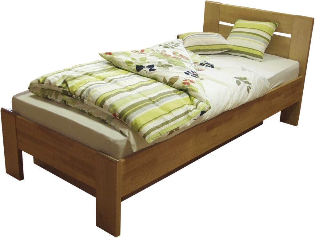 Elegantní postel z přírodního dřeva od značkového slovenského výrobce Fines. Má úložný prostor a kvalitní výklopné lamelové rošty.