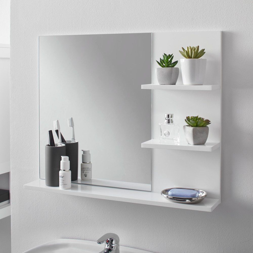 Tento výrobek je k dispozici POUZE ONLINE. Toto zrcadlo s poličkami v bílé barvě dokonale doplňuje zařízení koupelny. Police se zrcadlem má jednoduchý vzhled a nabízí dostatek prostoru pro